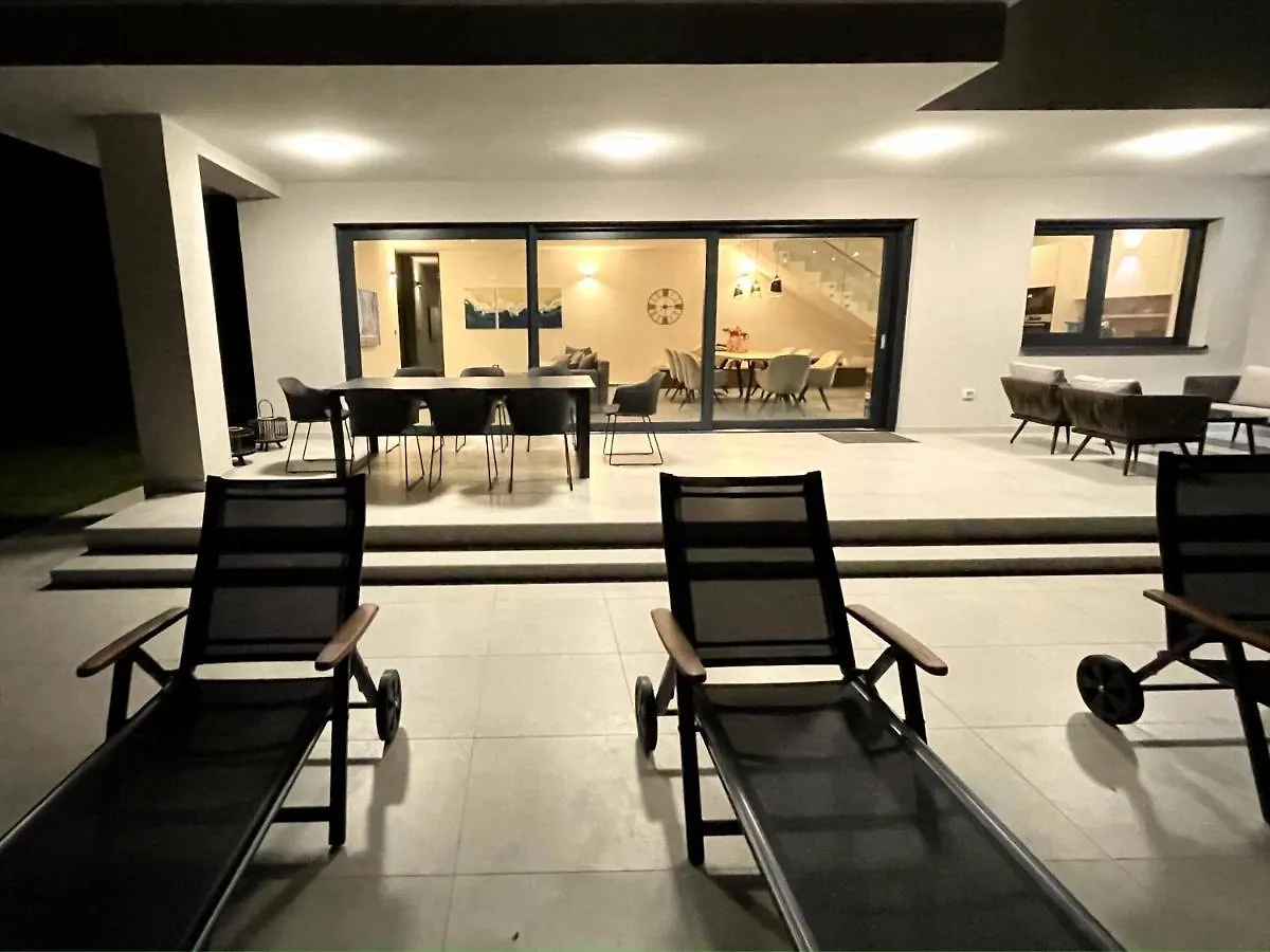 Villa Valentina كاريغادور