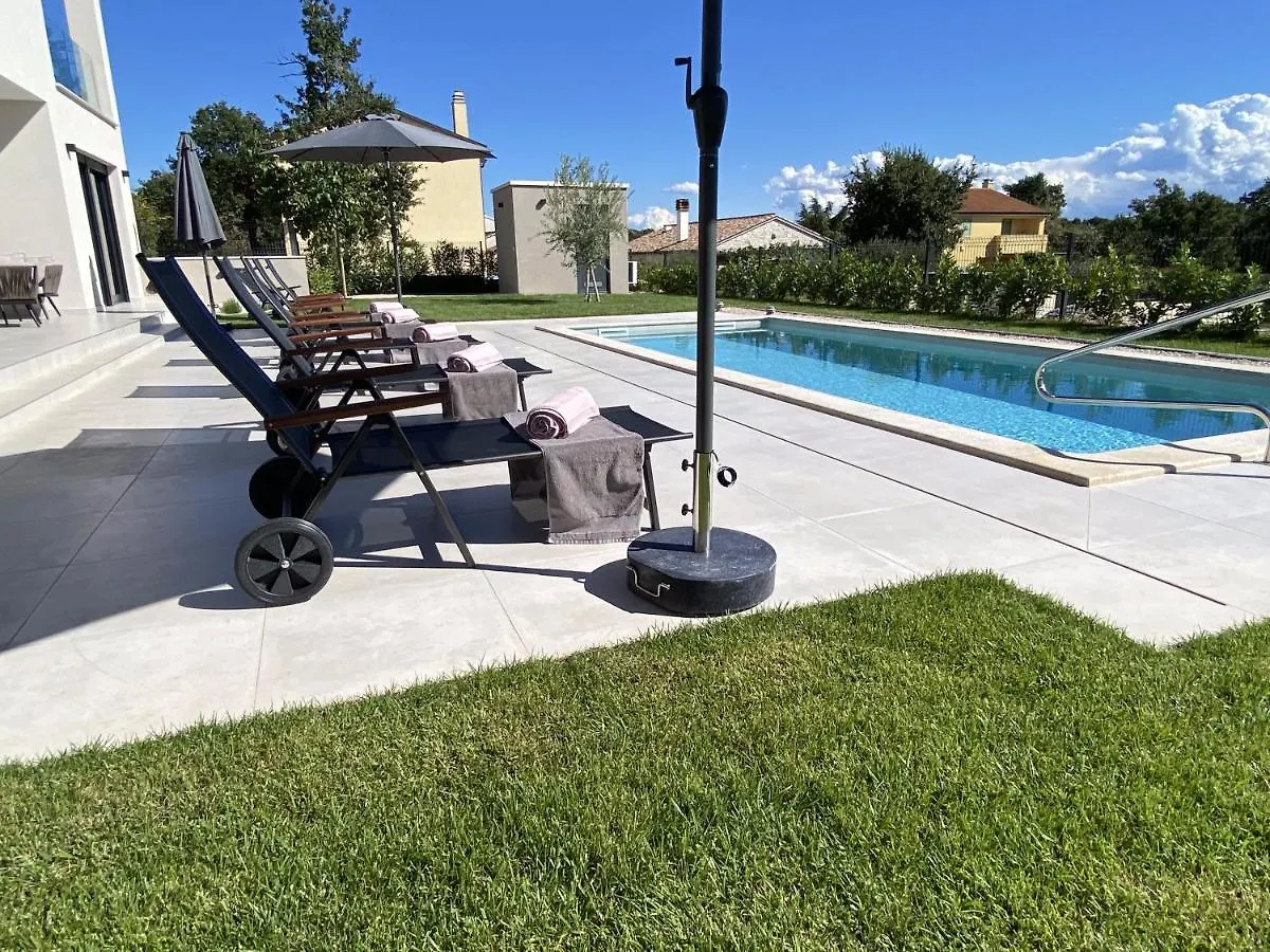 Villa Valentina Karigador